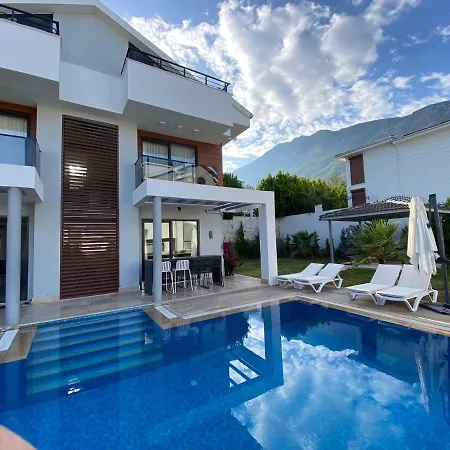 Benali 4* Ovacık